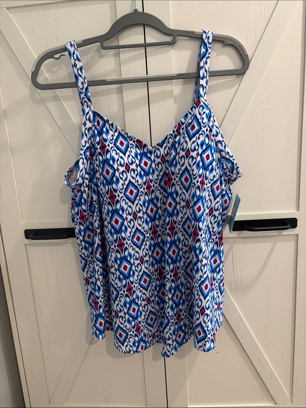 Kohl’s 🇺🇸  Swim Top NWT  White  Blue and Red